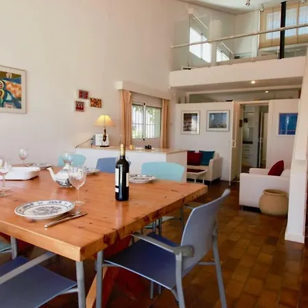 فيلة La Xara By Carlosferien بيدريجوير